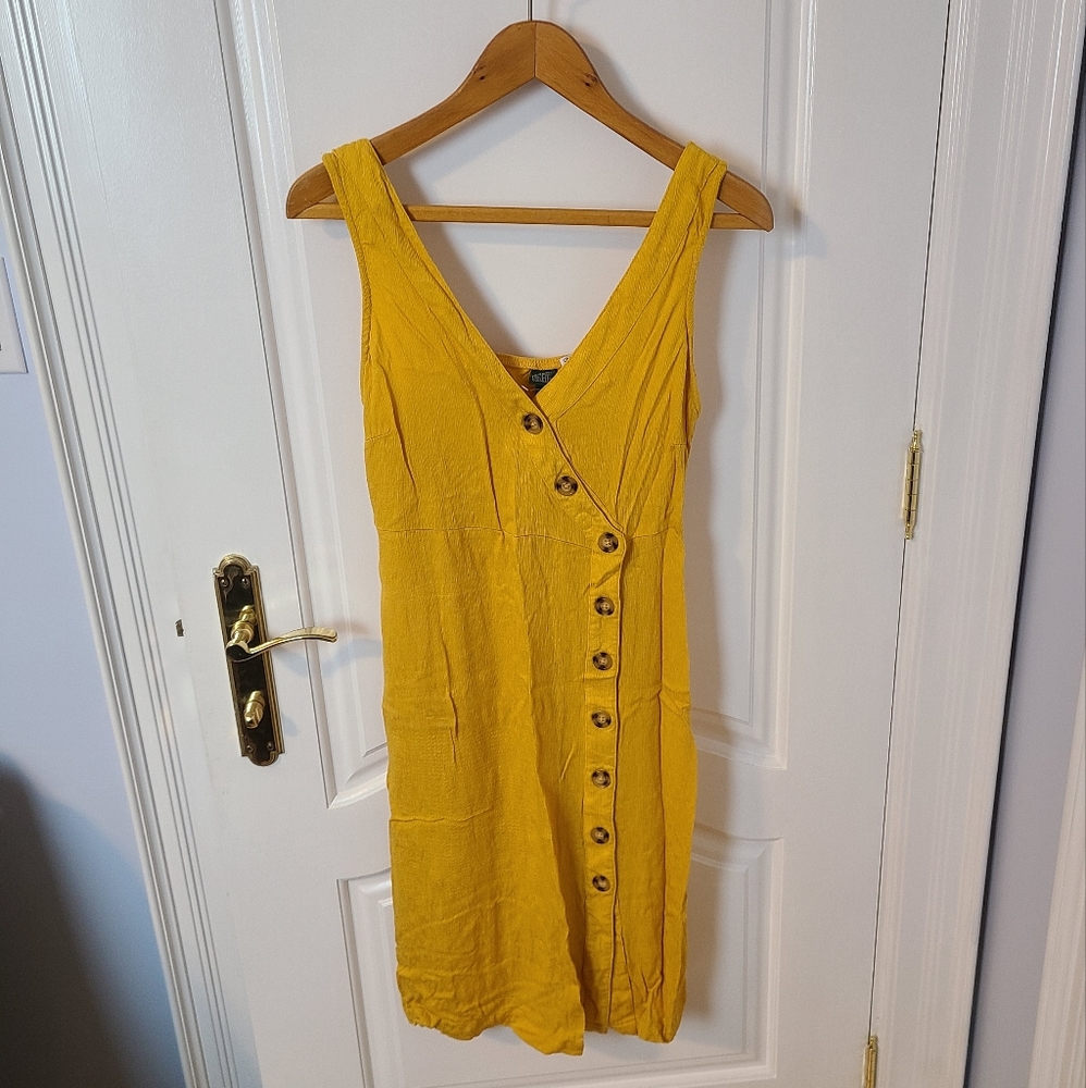 Wild Fable Yellow Sleeveless Dress with Asymmetrical Button Front and a Tie Back